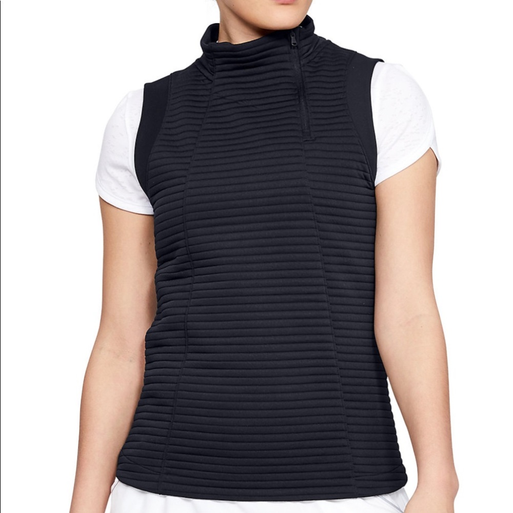 Women's Under Armour storm daytona vest.